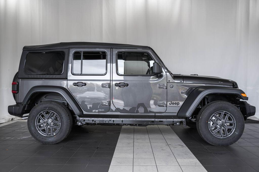 new 2026 Jeep Wrangler car, priced at $45,725