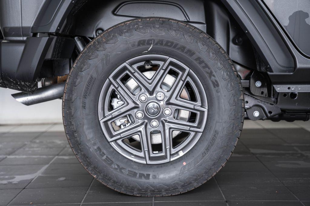 new 2026 Jeep Wrangler car, priced at $45,725