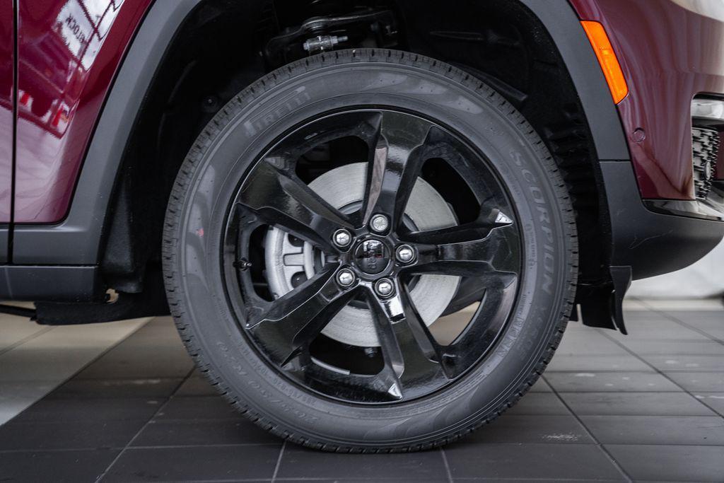new 2025 Jeep Grand Cherokee L car, priced at $49,388