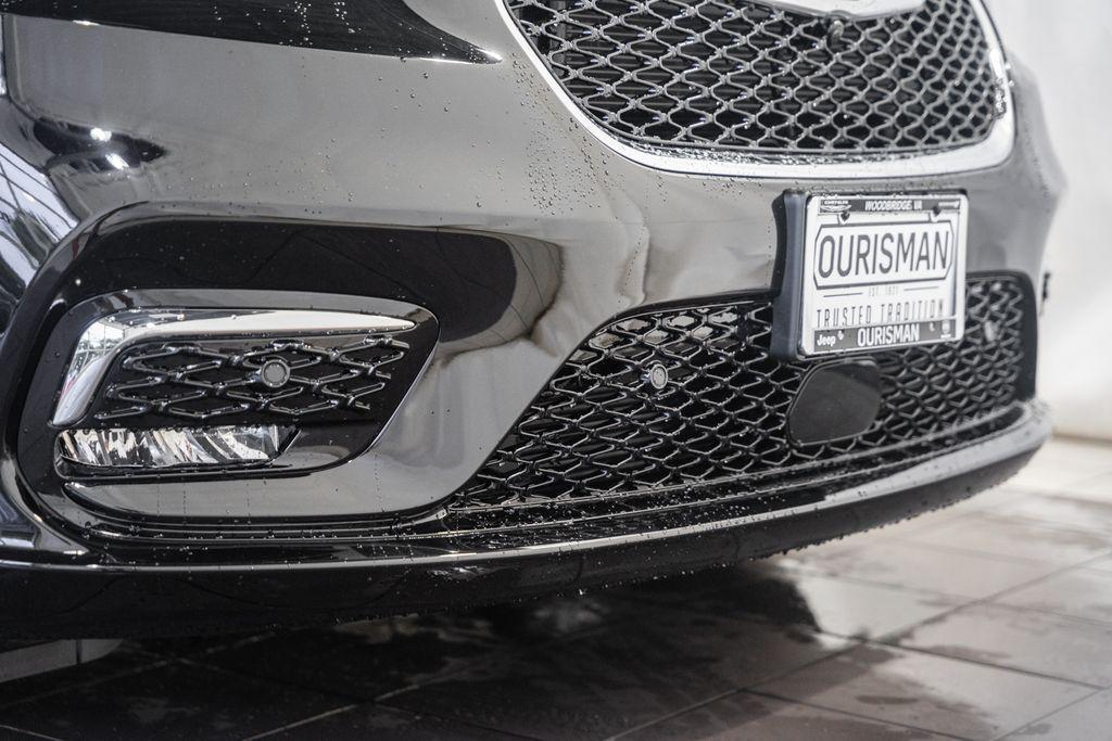 new 2026 Chrysler Pacifica car, priced at $44,392