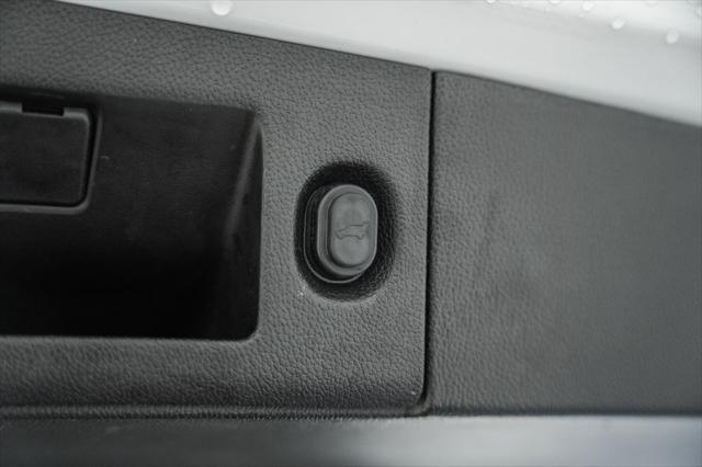 used 2019 GMC Yukon car, priced at $39,000