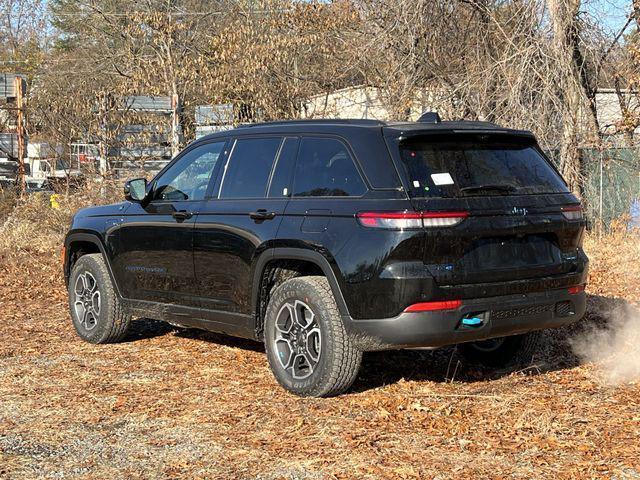 new 2024 Jeep Grand Cherokee 4xe car, priced at $57,415