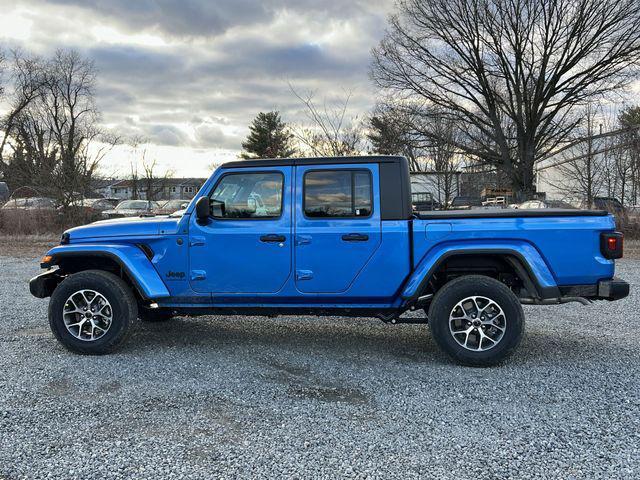 new 2024 Jeep Gladiator car, priced at $45,192