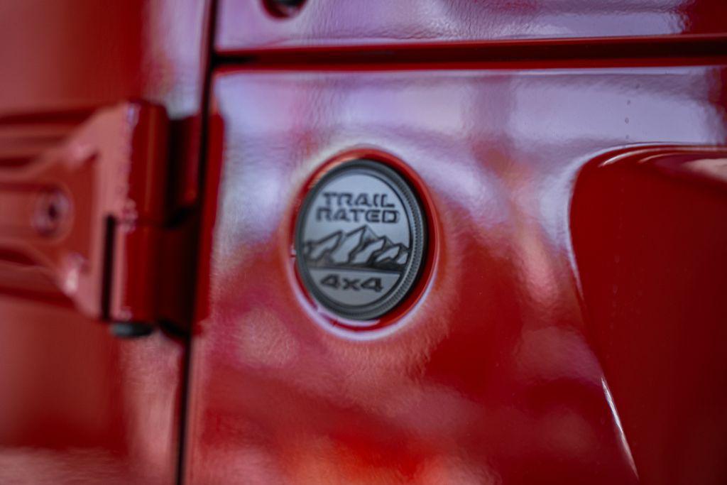 new 2025 Jeep Gladiator car, priced at $44,500