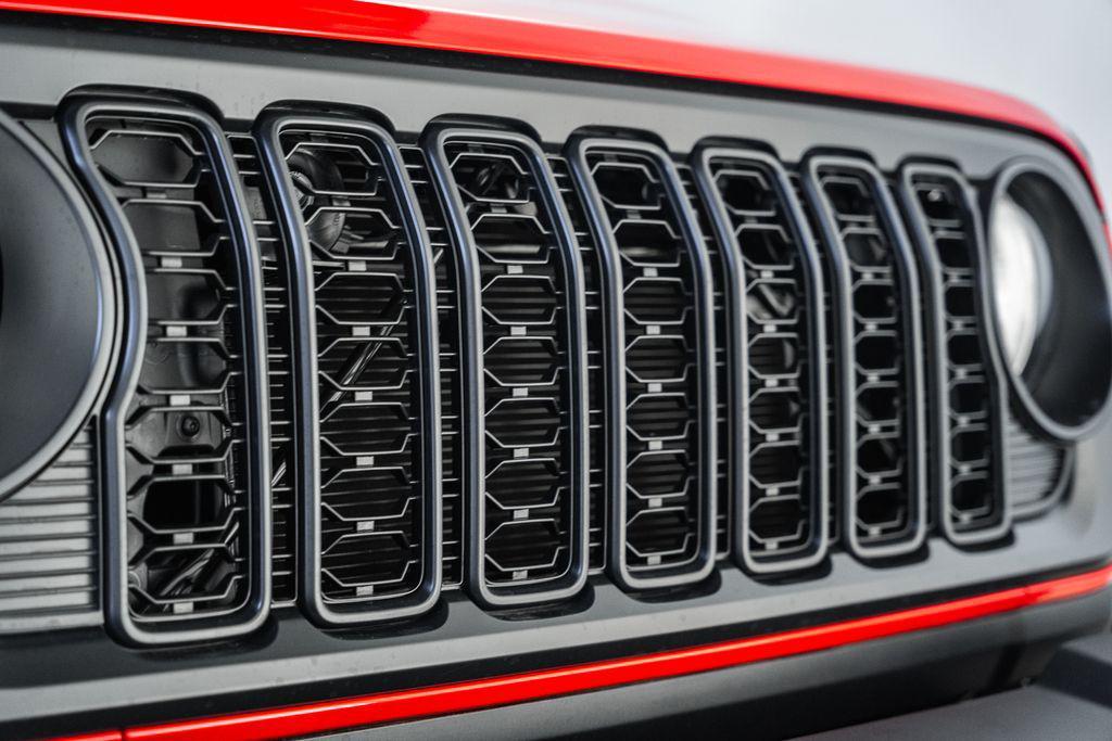 new 2025 Jeep Gladiator car, priced at $44,500