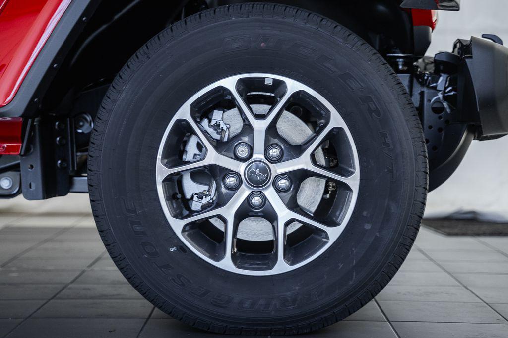 new 2025 Jeep Gladiator car, priced at $44,500