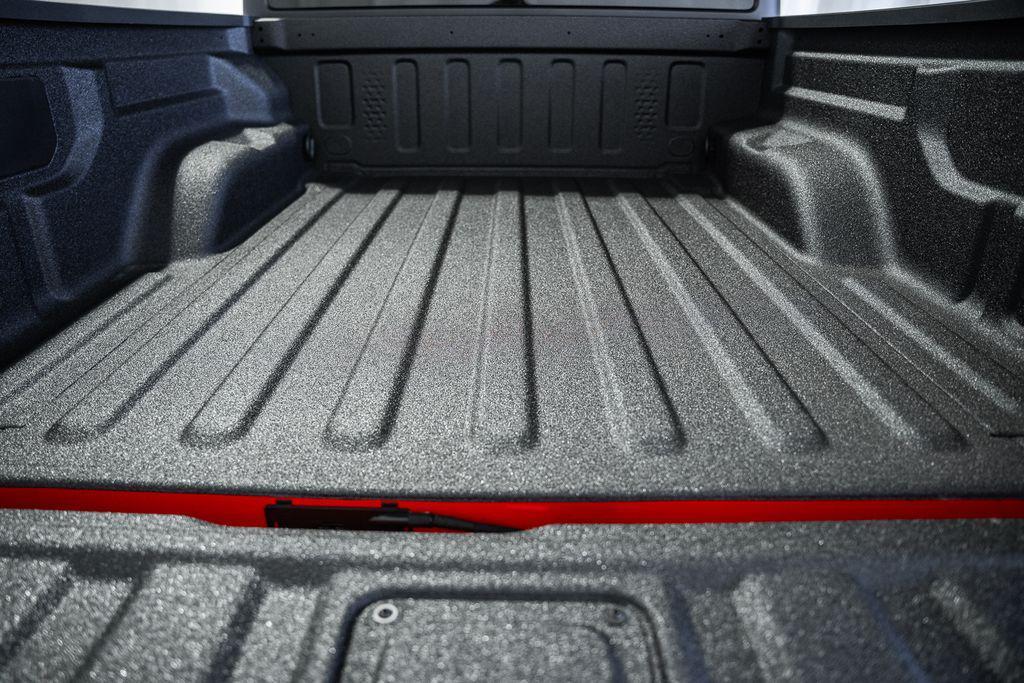 new 2025 Jeep Gladiator car, priced at $44,500