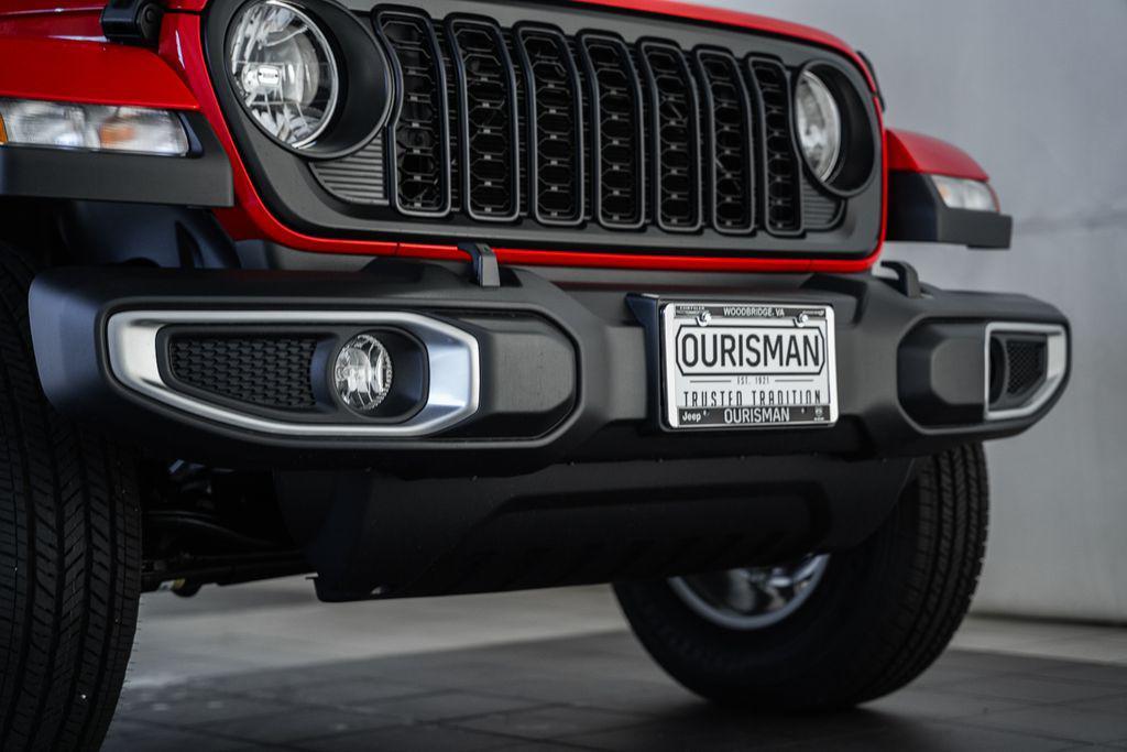 new 2025 Jeep Gladiator car, priced at $44,500