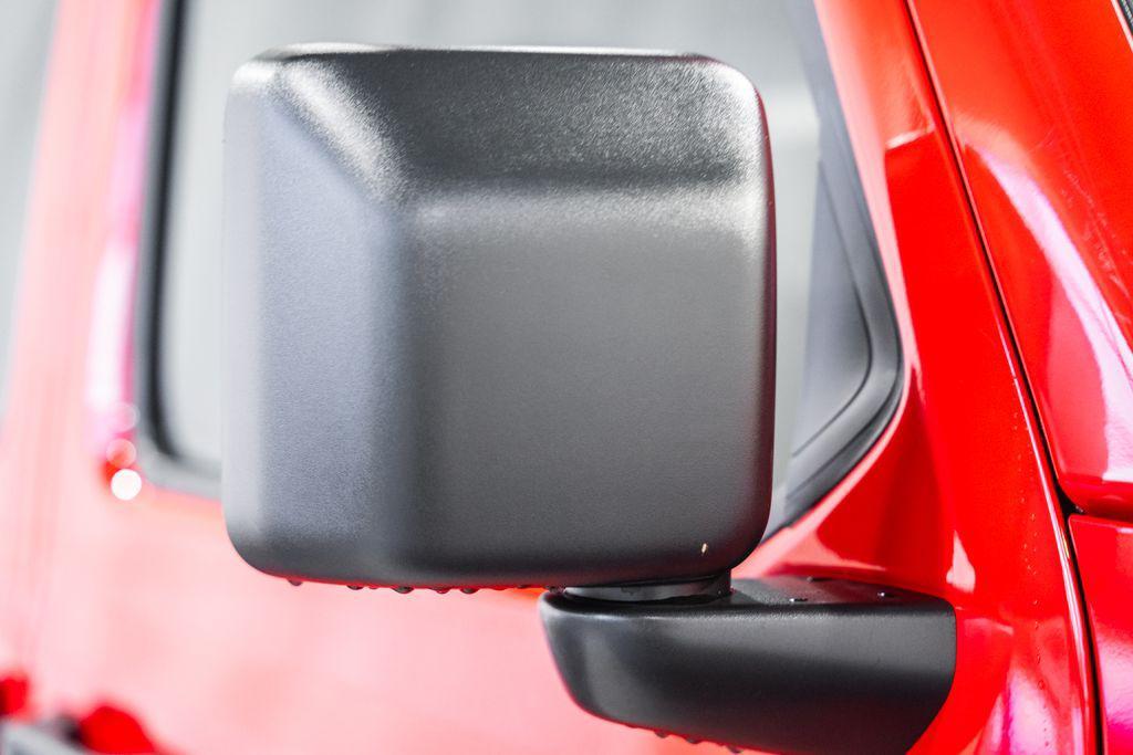 new 2025 Jeep Wrangler car, priced at $47,262