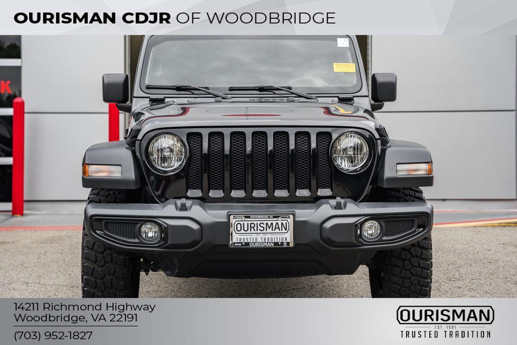 used 2022 Jeep Wrangler Unlimited car, priced at $33,000