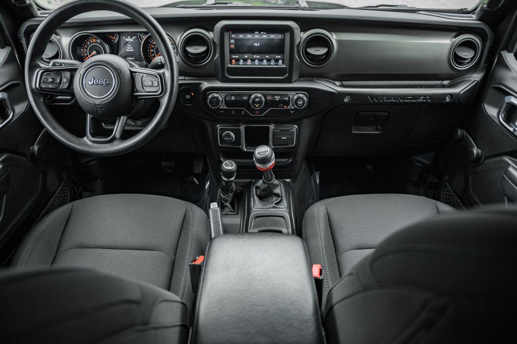 used 2022 Jeep Wrangler Unlimited car, priced at $33,000