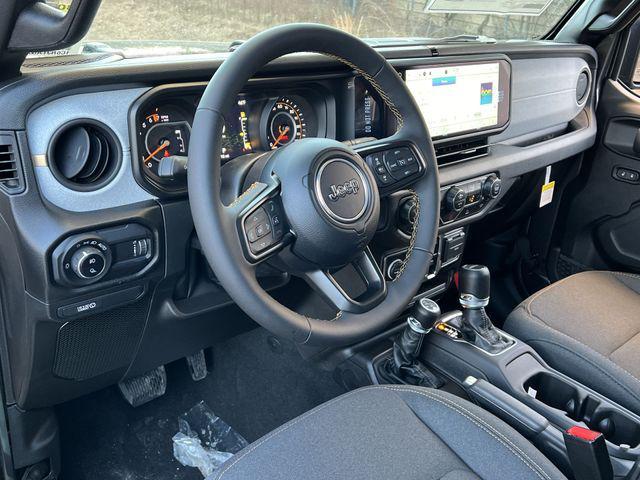 new 2024 Jeep Gladiator car, priced at $45,192