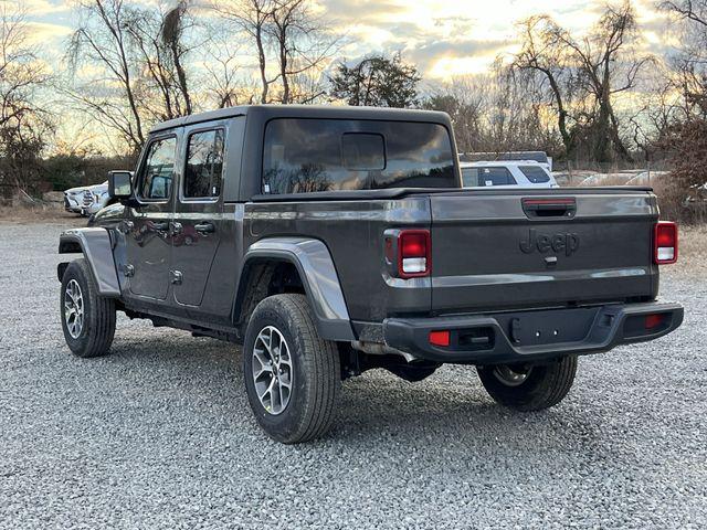 new 2024 Jeep Gladiator car, priced at $45,192