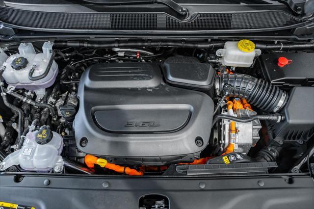 new 2025 Chrysler Pacifica Hybrid car, priced at $49,738