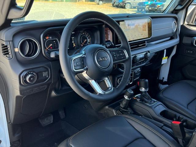 new 2025 Jeep Wrangler car, priced at $55,015