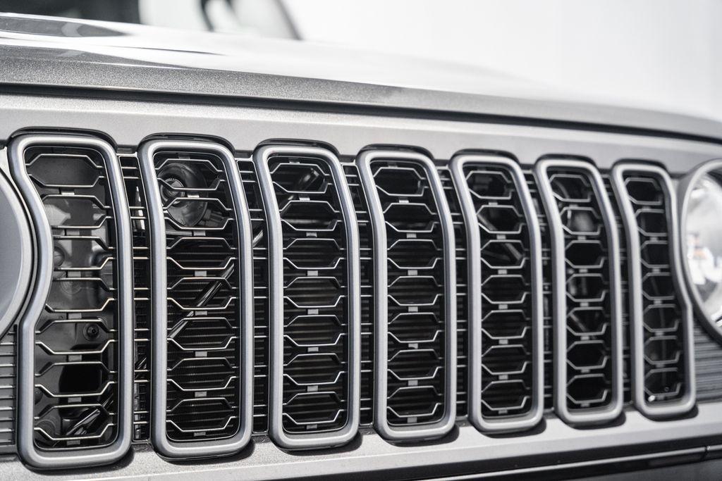 new 2025 Jeep Wrangler car, priced at $47,716