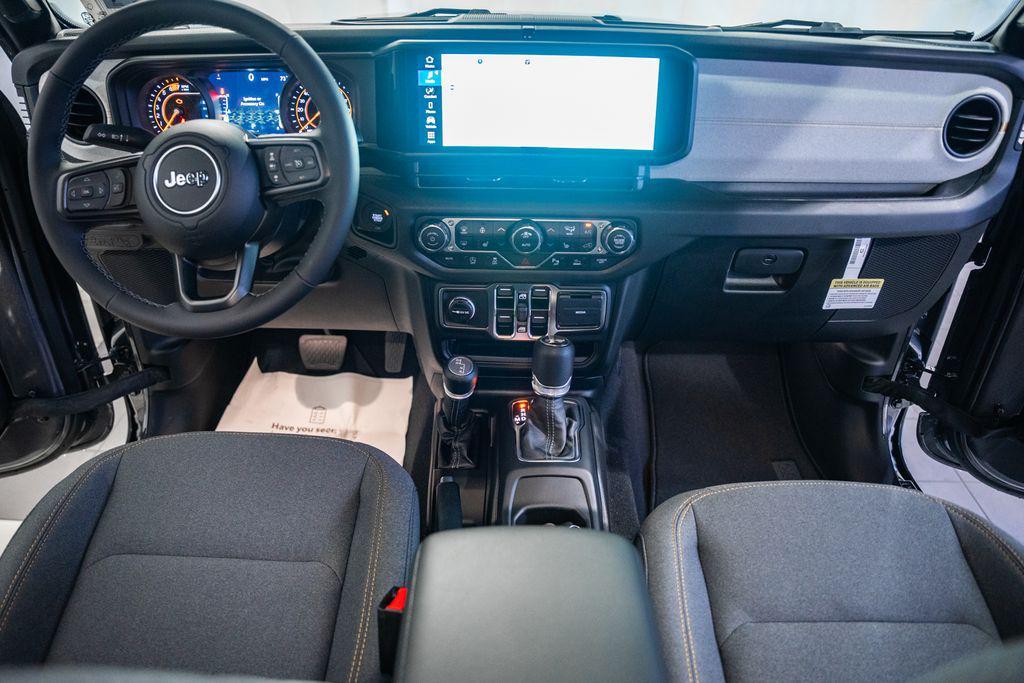 new 2025 Jeep Wrangler car, priced at $47,716