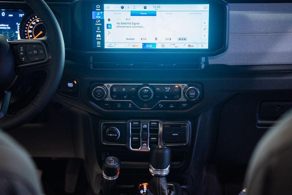 new 2025 Jeep Wrangler car, priced at $47,716