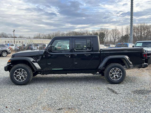 new 2024 Jeep Gladiator car, priced at $45,192