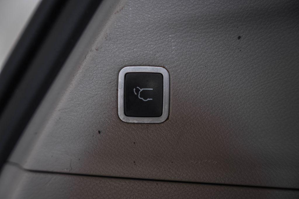 used 2017 Chrysler Pacifica car, priced at $16,000