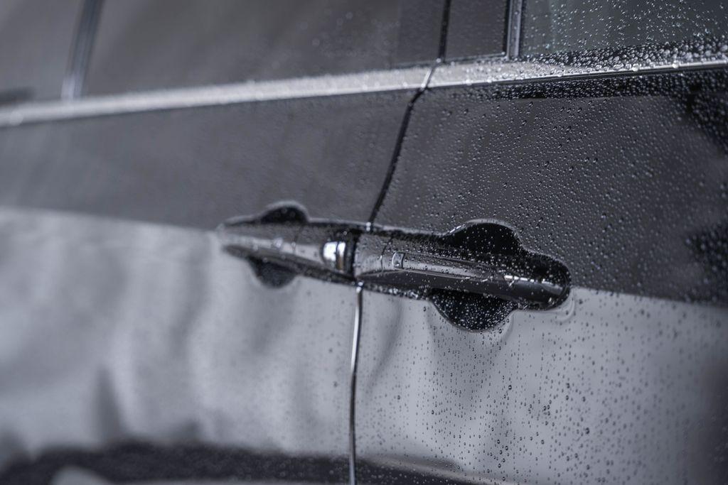 new 2026 Chrysler Pacifica car, priced at $45,917