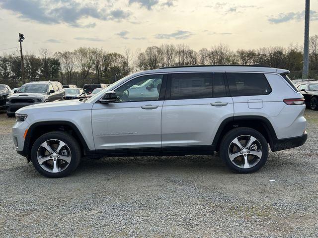 new 2024 Jeep Grand Cherokee L car, priced at $45,460