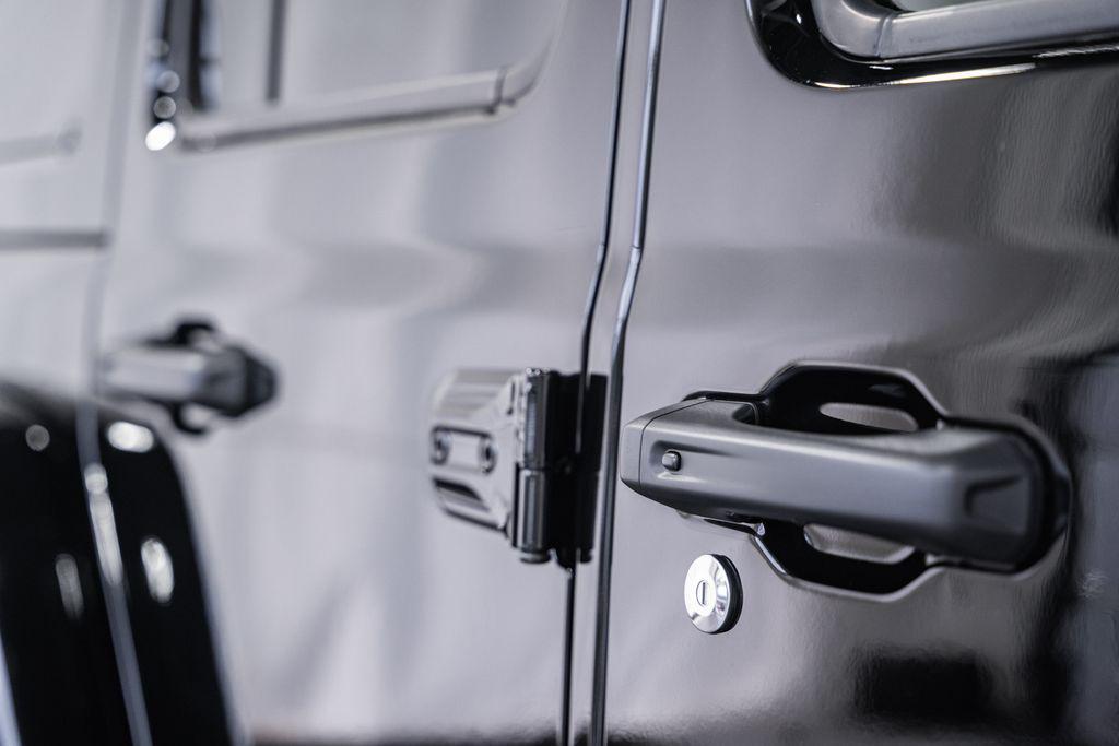 new 2025 Jeep Wrangler car, priced at $61,701