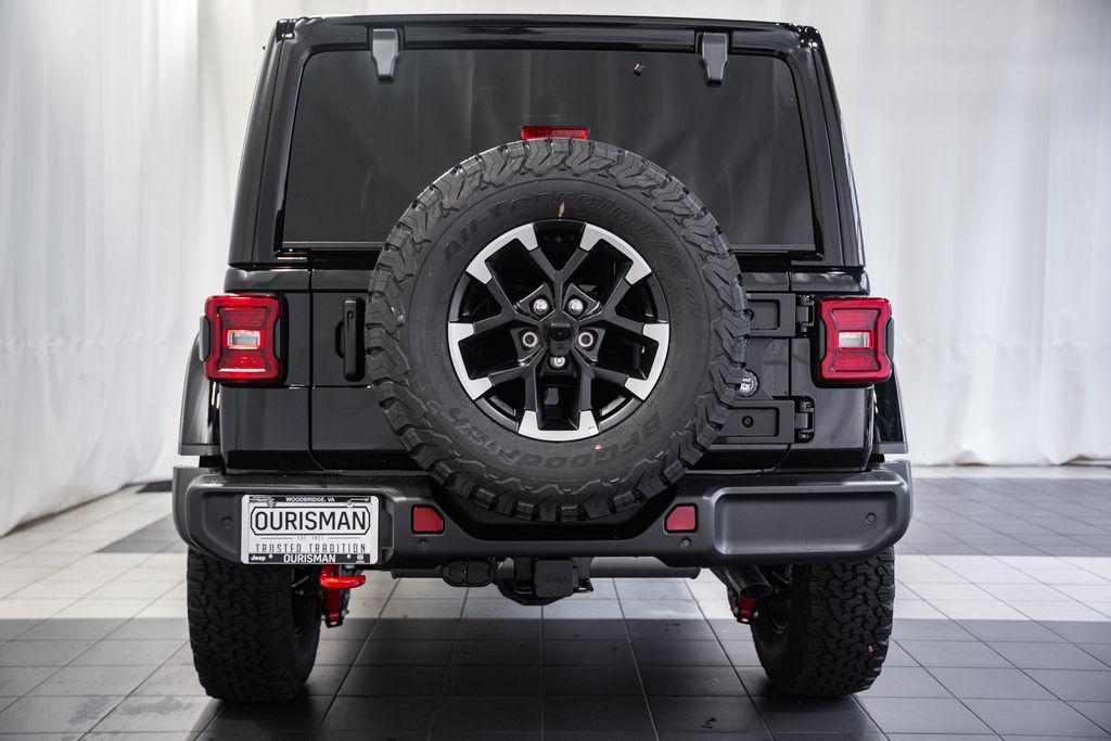 new 2025 Jeep Wrangler car, priced at $61,701
