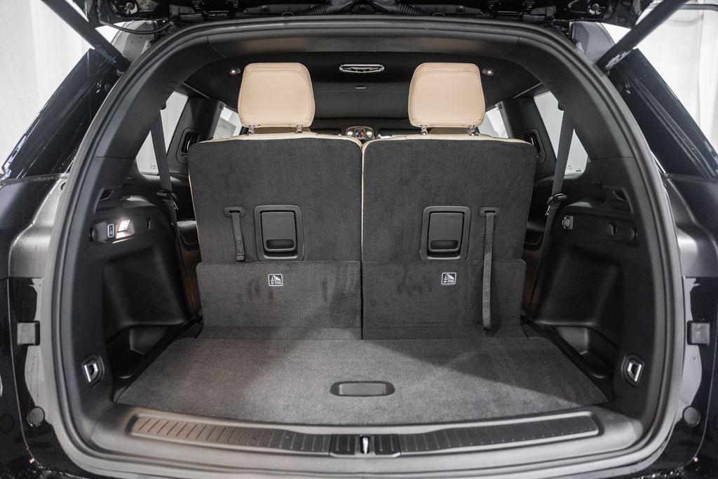 new 2025 Jeep Grand Cherokee L car, priced at $50,064
