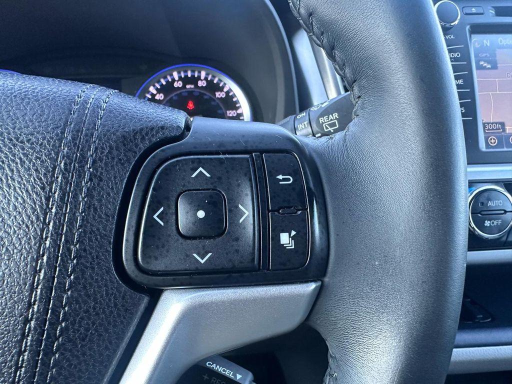 used 2016 Toyota Highlander car, priced at $14,999