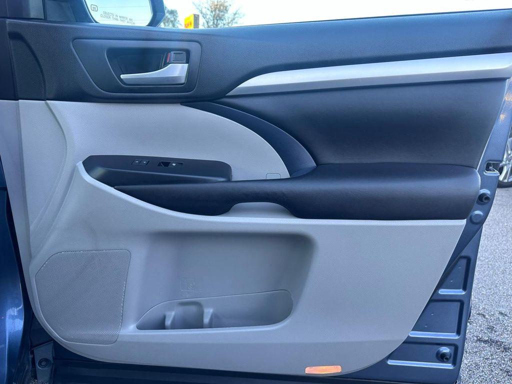 used 2016 Toyota Highlander car, priced at $14,999