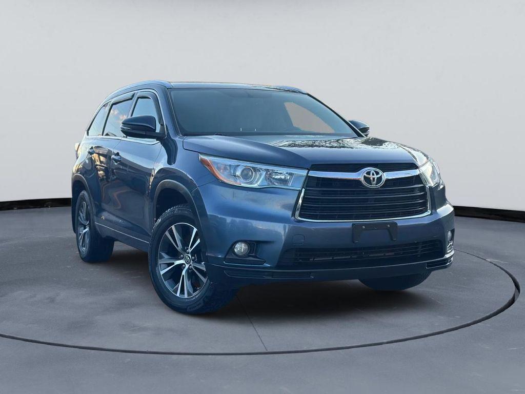 used 2016 Toyota Highlander car, priced at $14,999