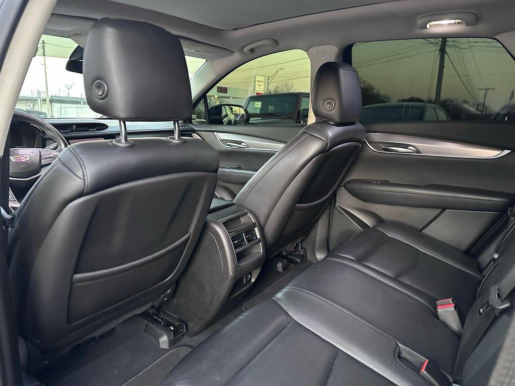 used 2019 Cadillac XT5 car, priced at $15,999