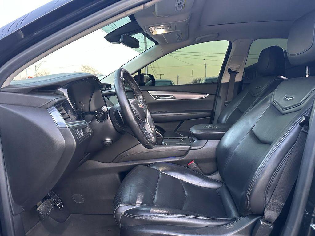 used 2019 Cadillac XT5 car, priced at $15,999