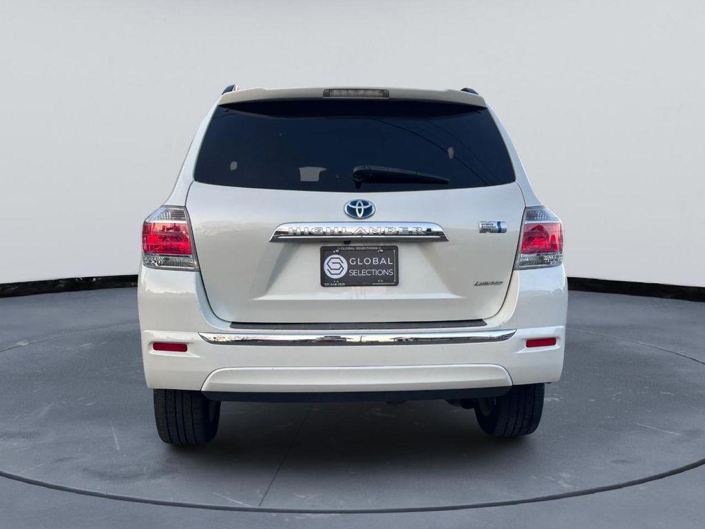 used 2013 Toyota Highlander Hybrid car, priced at $10,389