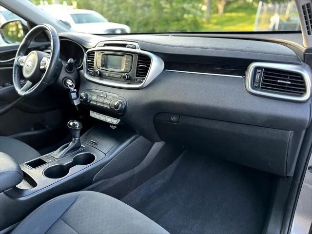 used 2016 Kia Sorento car, priced at $11,500