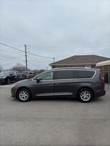 used 2020 Chrysler Pacifica car, priced at $13,987