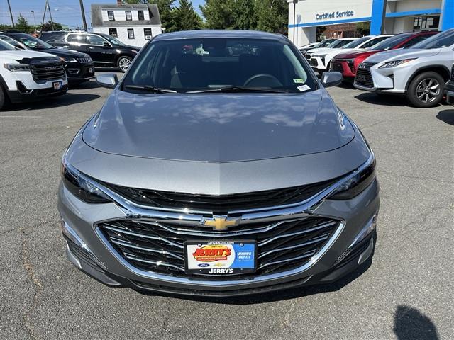 new 2024 Chevrolet Malibu car, priced at $21,899