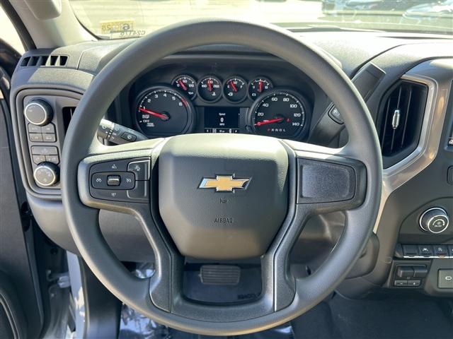 new 2024 Chevrolet Silverado 1500 car, priced at $42,687