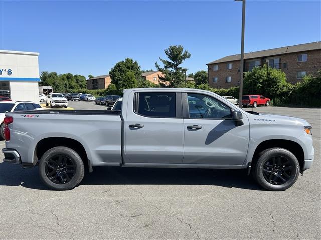 new 2024 Chevrolet Silverado 1500 car, priced at $42,687