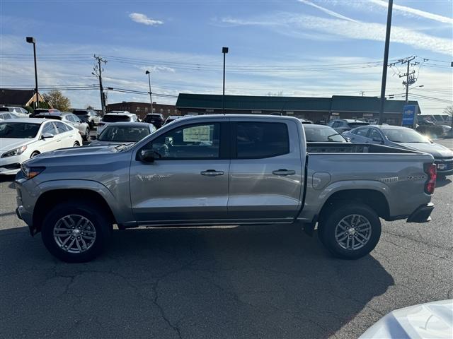 new 2024 Chevrolet Colorado car, priced at $42,025