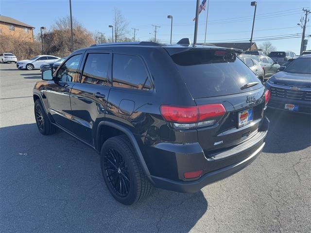 used 2016 Jeep Grand Cherokee car, priced at $16,500