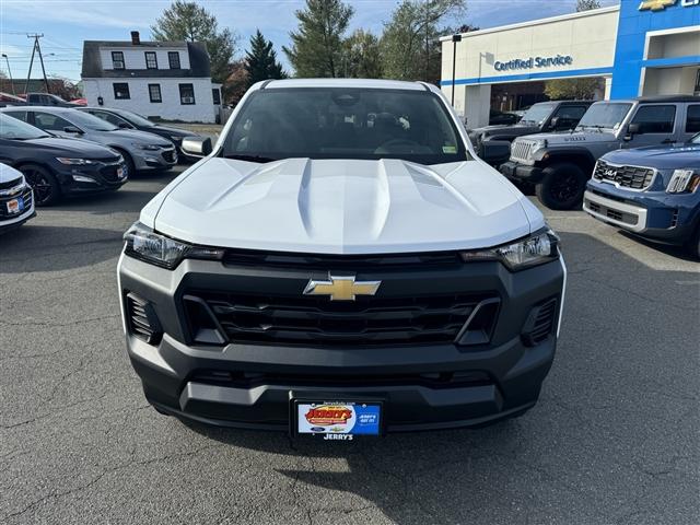 new 2024 Chevrolet Colorado car, priced at $30,160