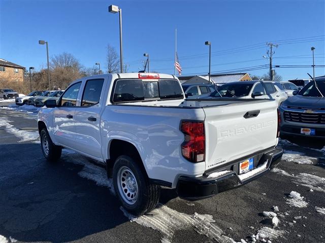 new 2025 Chevrolet Colorado car, priced at $33,495