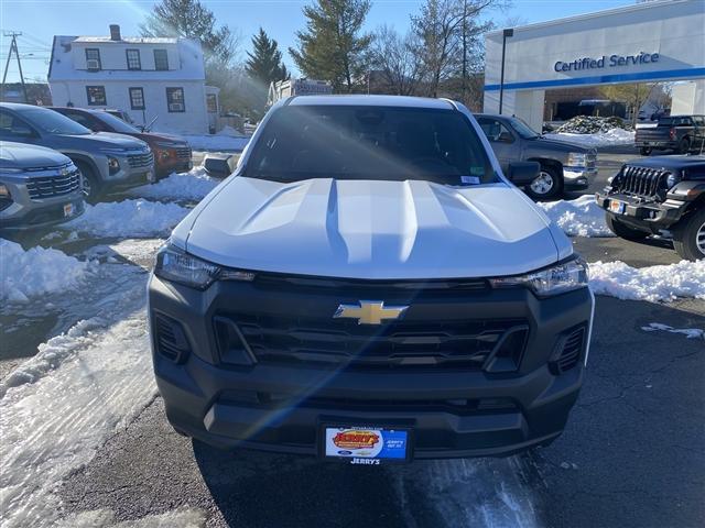 new 2025 Chevrolet Colorado car, priced at $33,495