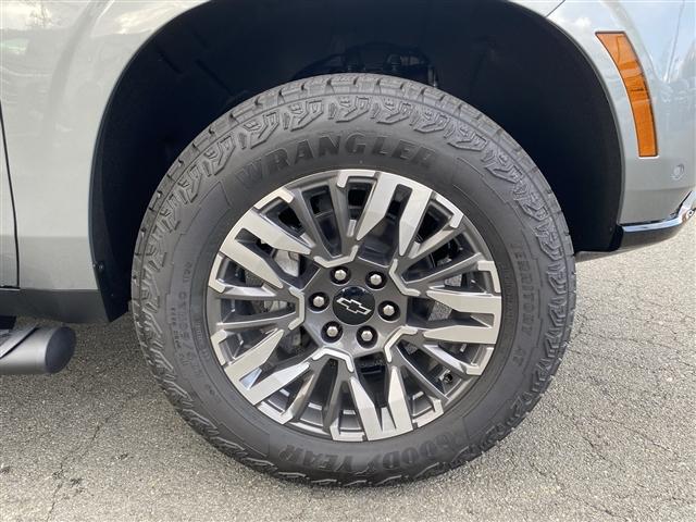 new 2025 Chevrolet Tahoe car, priced at $75,090