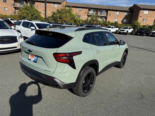 new 2025 Chevrolet Trax car, priced at $25,451