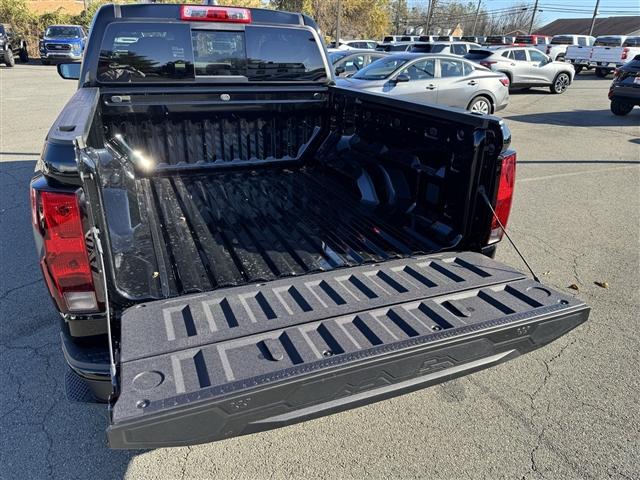 new 2024 Chevrolet Colorado car, priced at $41,315