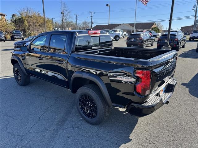 new 2024 Chevrolet Colorado car, priced at $41,315