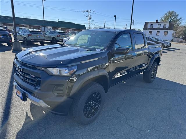 new 2024 Chevrolet Colorado car, priced at $41,315